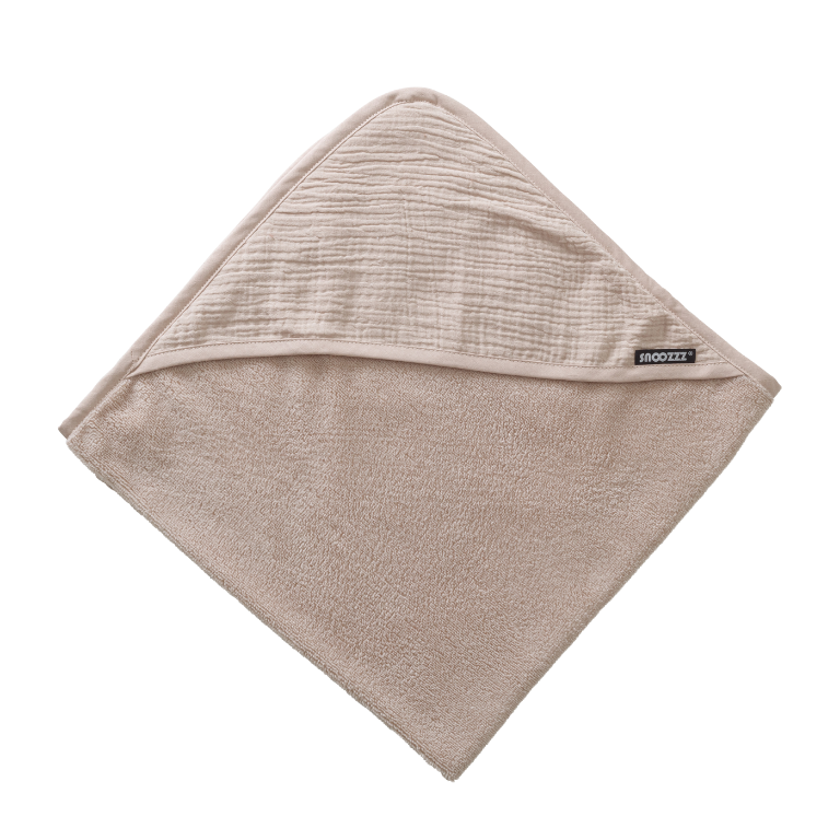 Bath towel sand