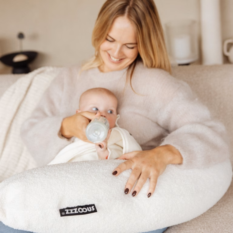 Voedingskussen Bouclé Bliss - Afbeelding 5